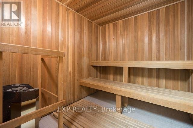 2 Bedroom in Toronto Ontario