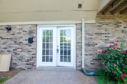 RENTAL IN NASHVILLE, TENNESSEE