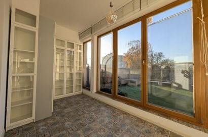 Shared room available in Warsaw, Mazowieckie