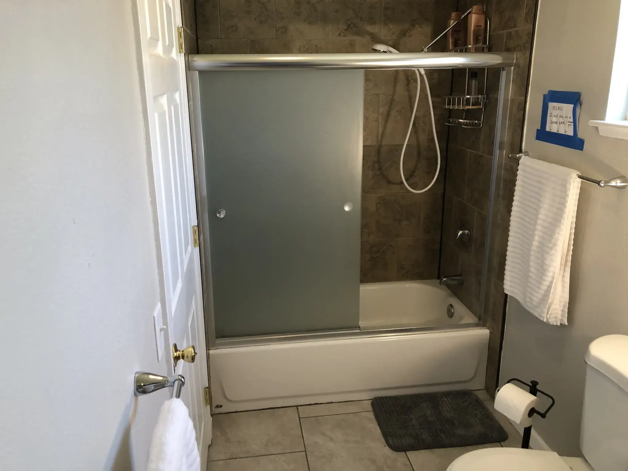 1 Bedroom for Rent in Fresno