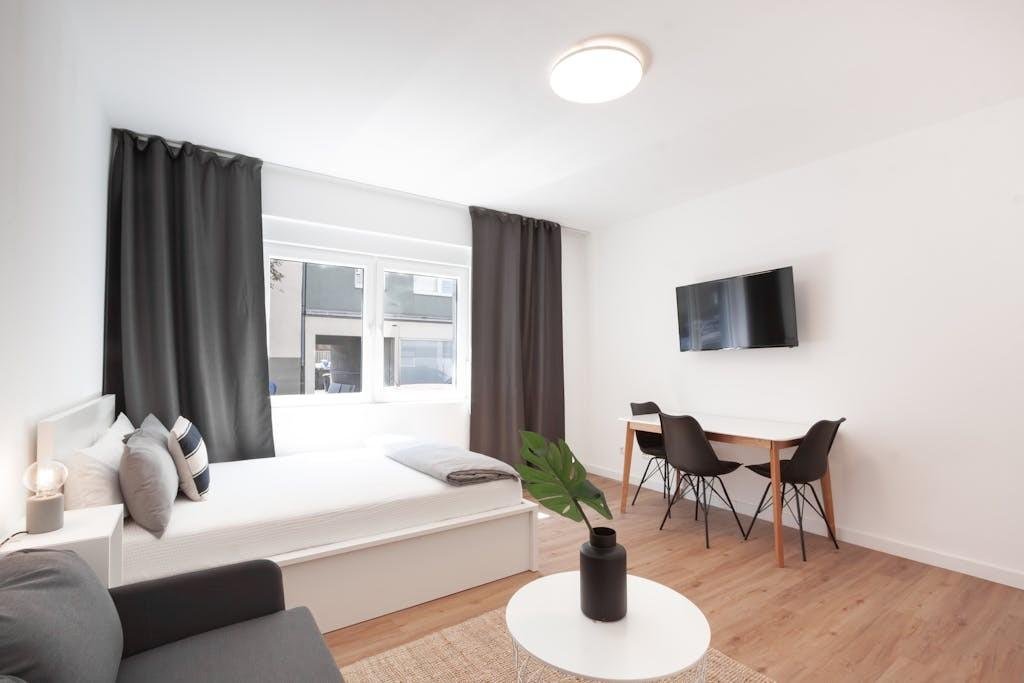 STUDIO APARTMENT IN ECKAMPSTRABE