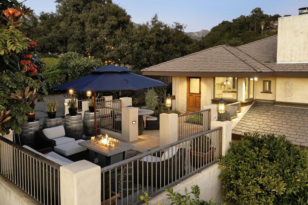 Exquisite 4-bedroom in Calle Laureles, Santa Barbara