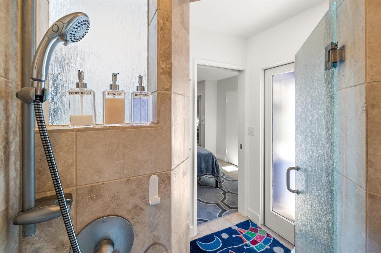 3 Bedroom Contemporary Design Home