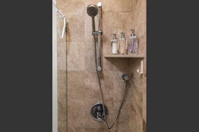 3 Bedroom Contemporary Design Home